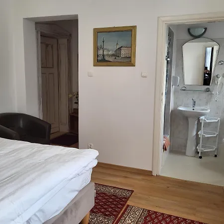 Palacyk Srebrna Fala Bed & Breakfast *