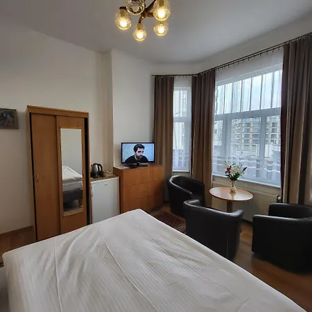 Palacyk Srebrna Fala Bed and Breakfast Miedzyzdroje